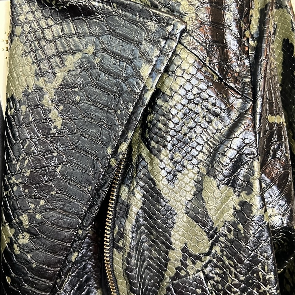 Ramy Brook Kane Snakeskin Animal Print Faux Leather Moto Biker Jacket Size S - Picture 16 of 16